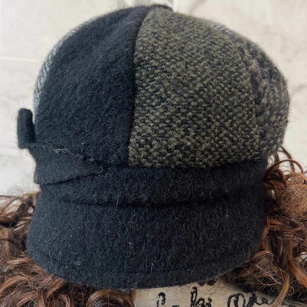 Complit By Marisa Made In Italy Hat View 2